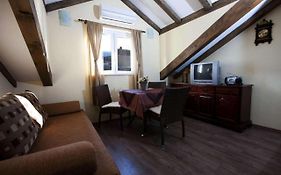Magic Apartment